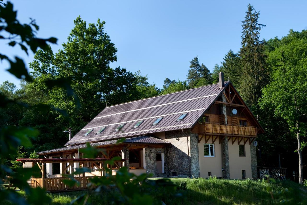 Hotel Pod Bresteckou Skalou Břestek Exterior foto