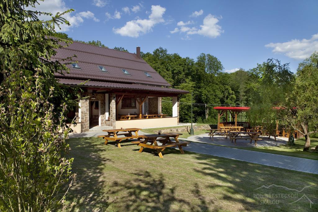 Pod Bresteckou Skalou Břestek Exterior foto
